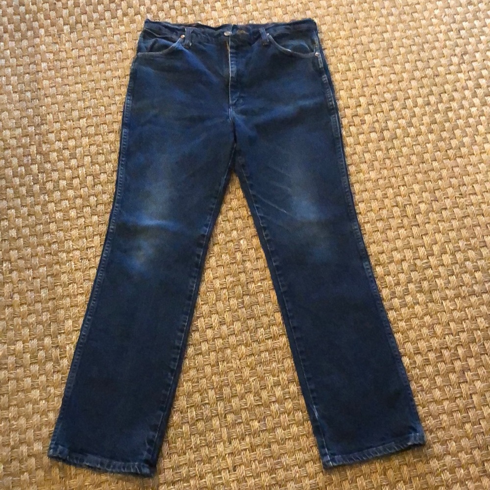 Men’s Wrangler 937STR cowboy cut 35 x 32